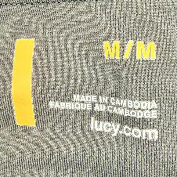 Lucy Black Cropped Capri Leggings Ruched Pockets Size M Medium EUC!! - Picture 4 of 4